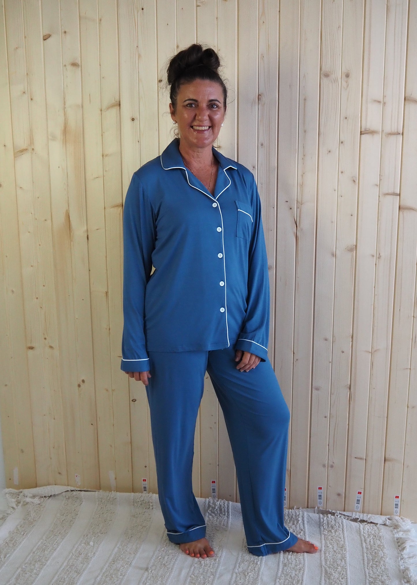 Dee : Long Sleeve Buttoned Bamboo PJ's Set Blue