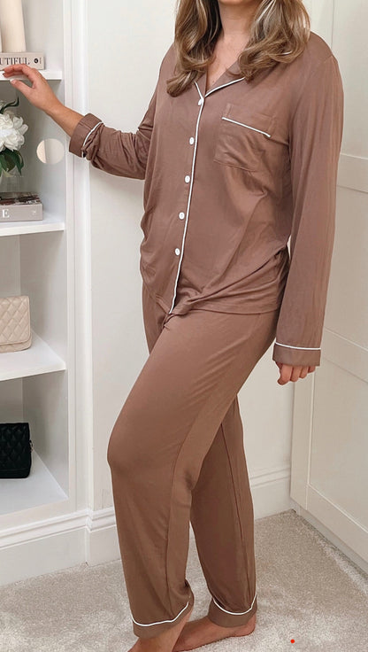 Long Sleeve Buttoned Bamboo PJ's Set - Mocha